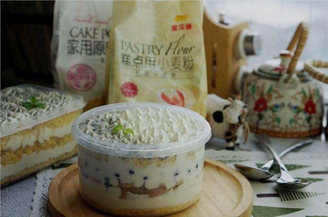 鲜果盒子蛋糕