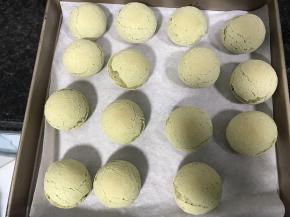 烤好后放出冷却