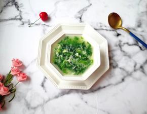 又鲜又好喝的油菜蛋花汤。