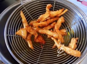 炸熟捞出