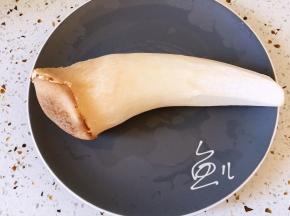 杏鲍菇洗净