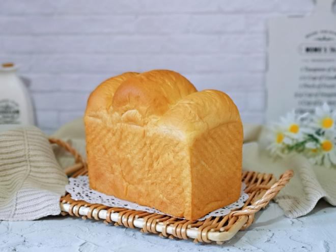 蔓越莓果酱吐司