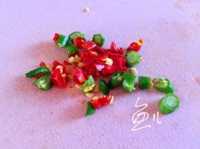 辣椒切段