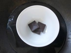 巧克力隔热水融化