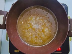 这个是煮了30分钟的状态，要开始搅拌