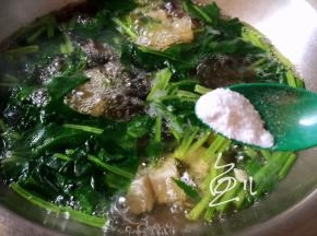 放盐调味
