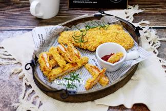 出炉趁热切块就可以享用了