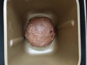 5、滚圆后放在温暖处进行发酵，发到2倍大即可。