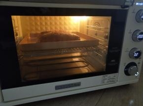 17、烤箱中层，200度，烘烤20分钟，中途可以盖锡纸，