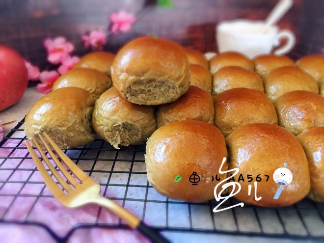 牛奶抹茶小面包