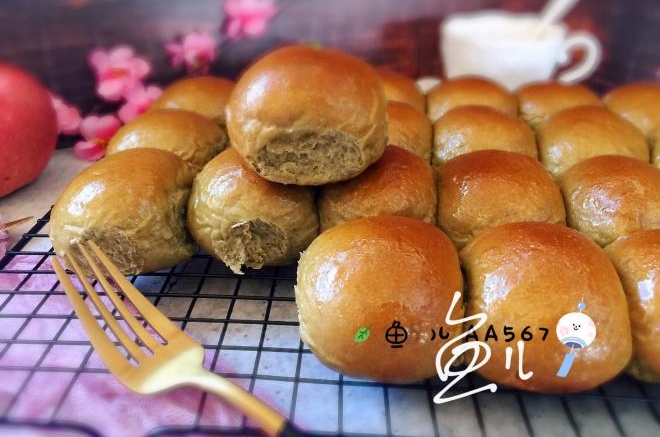 牛奶抹茶小面包