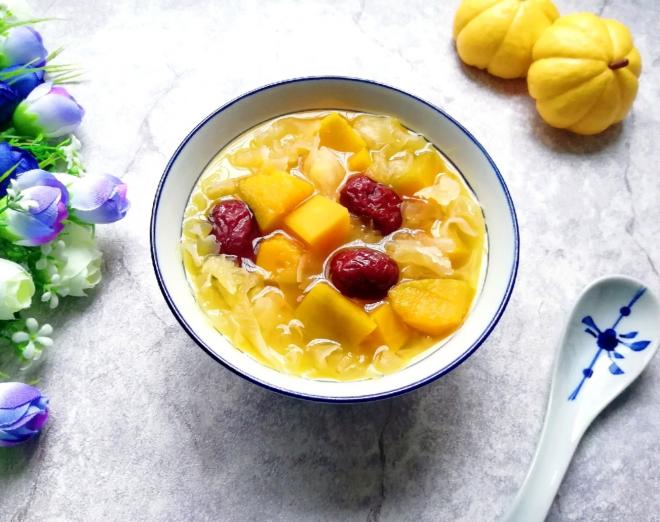 南瓜银耳红枣汤