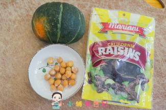 准备好材料，我用的鹰嘴豆是熟的比较方便