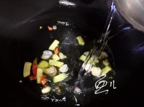 锅中添水