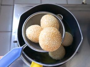 捞出沥干油