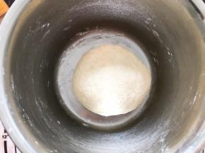 揉成团醒发20分钟