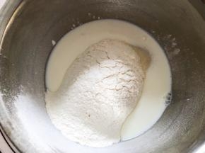 加入糖和牛奶