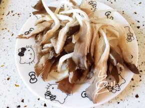 平菇撕成条
