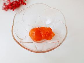 去掉外皮和果蒂。