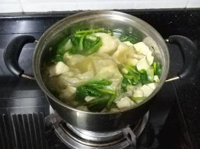 煮至变透明即可，试试汤够味没有再调整