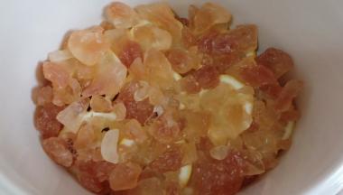 再铺一层老冰糖。