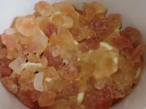 再铺一层老冰糖。