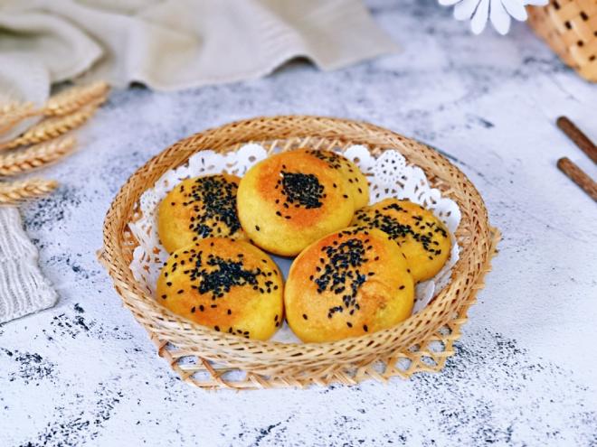 黑芝麻玉米面饼