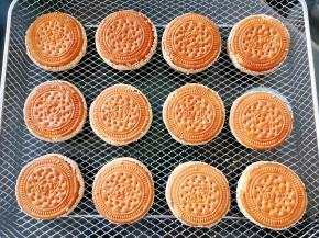 表面上色均匀后即可出炉