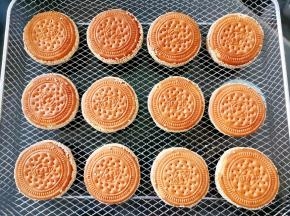 表面上色均匀后即可出炉