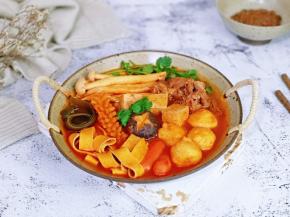 盛出砂锅中拍个照～