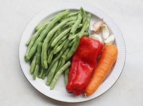 准备好所有食材。