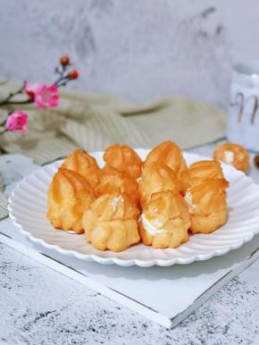 故意挤的小一点，宝贝吃起来方便。