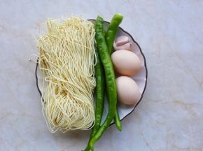 准备好所有食材。