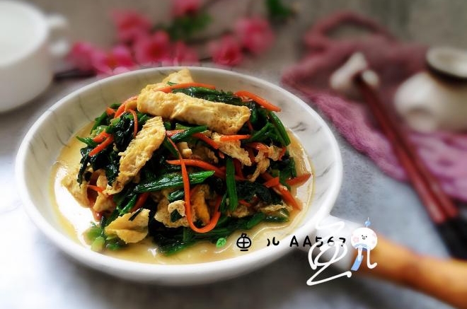 鸡蛋炒菠菜