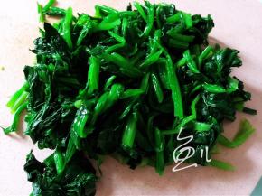 菠菜切段