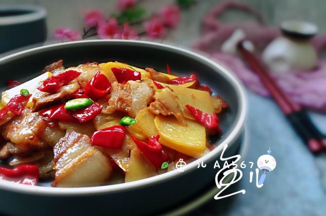 土豆回锅肉