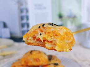 外脆内软，趁热吃会拉丝呦～大爱。