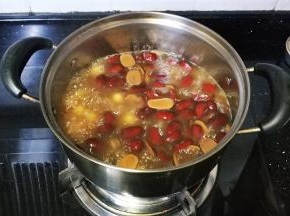 让红枣出味儿