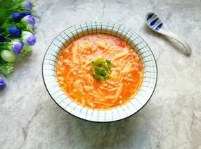 盛出撒上香菜。