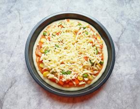 最后再撒上一层马苏里拉芝士。