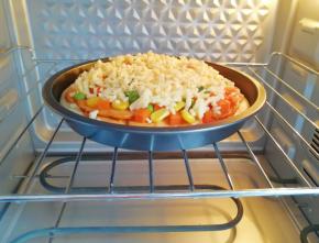 送入预热好的烤箱。