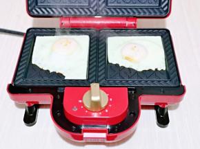 盖上盖子2-3分钟即可，盛出备用。