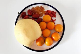 准备好需要的食材。