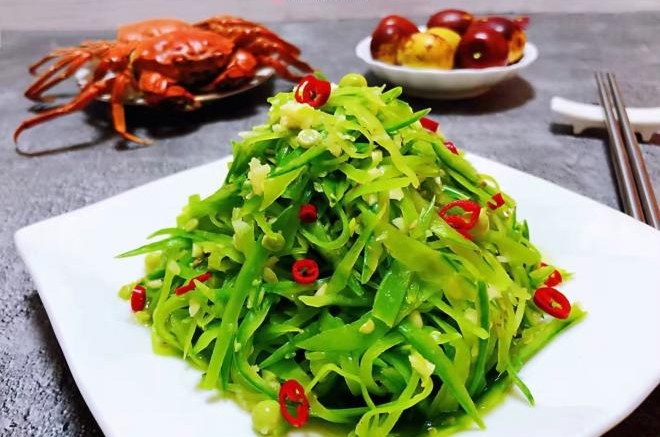 凉拌蒜蓉荷兰豆