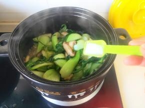 根据自己的口味加一点盐