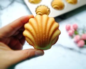 忍不住尝一个。