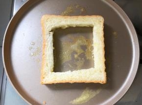 放上吐司