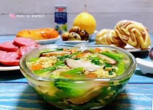 芙蓉时蔬汤制作方便快捷是上班族的首选美味