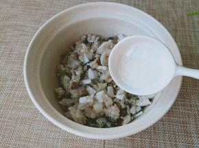 螃蟹块里加白糖【白糖可以提鲜】