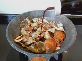 加点生抽调色。